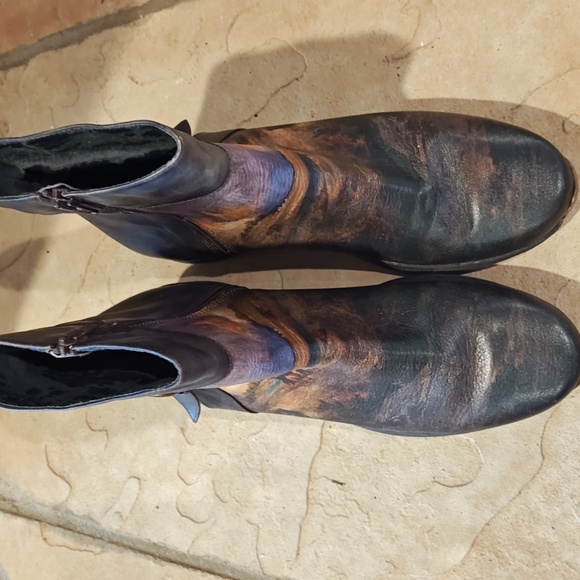 L'Artiste hand painted leather ankle boots size 39 - Picture 5 of 5